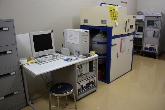 実験室No.2放射化分析装置